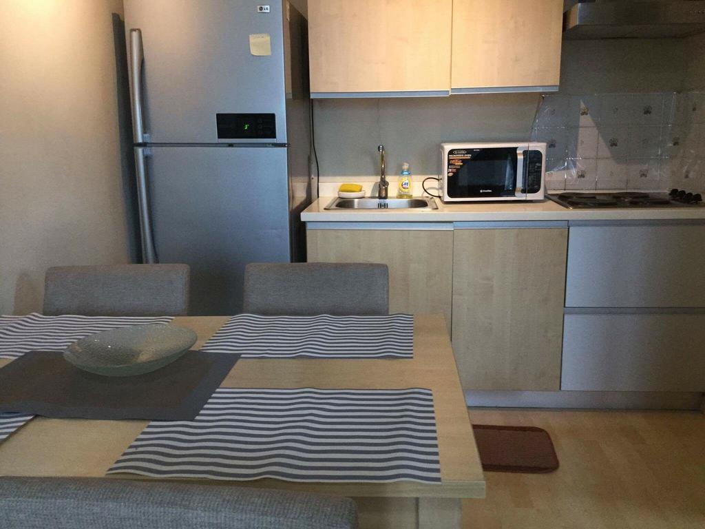 Ortigas 2 Bedroom Corner Unit With 2 Queen Across Shangrila Manila Bagian luar foto